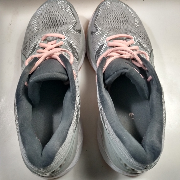 Asics Gel- Nimbus 20 Running Shoes Women's sz 7 - Picture 8 of 11